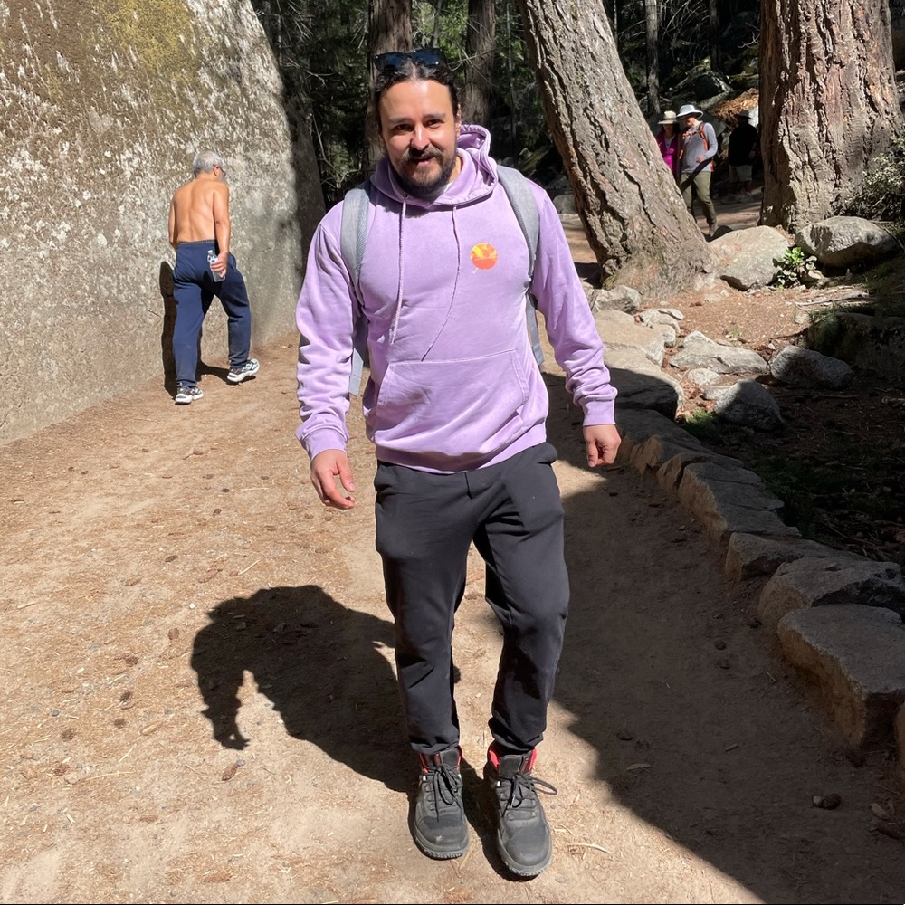 Meet your Posher, Luis